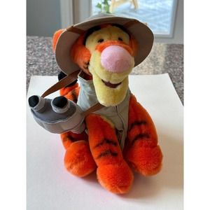 Winnie the Pooh 9" Tigger Walt Disney World Safari Plush Stuffed Animal‎